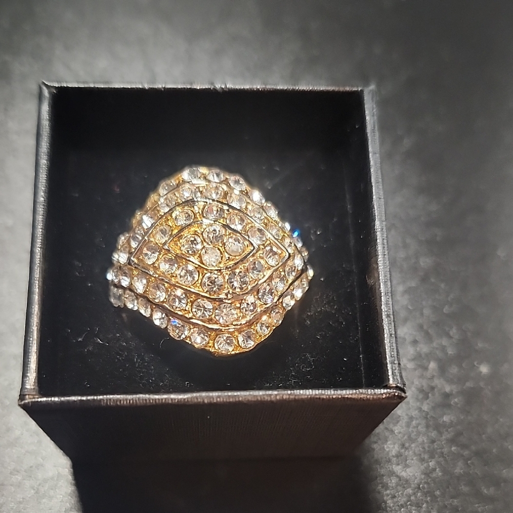 Elegant Gold and Silver Women's Ring 10.5